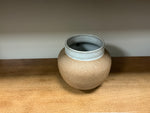 Tan vase
