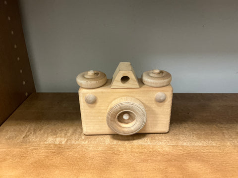 Wood toy camera