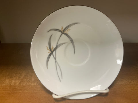 Fine china pieces
