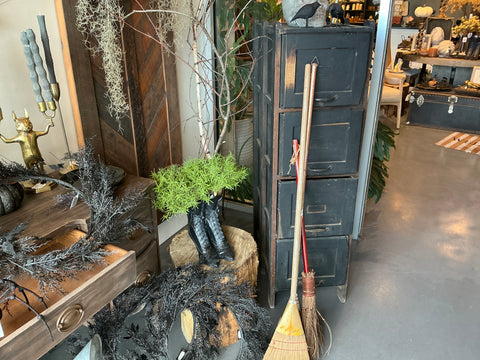 Wood filing cabinet (vintage)